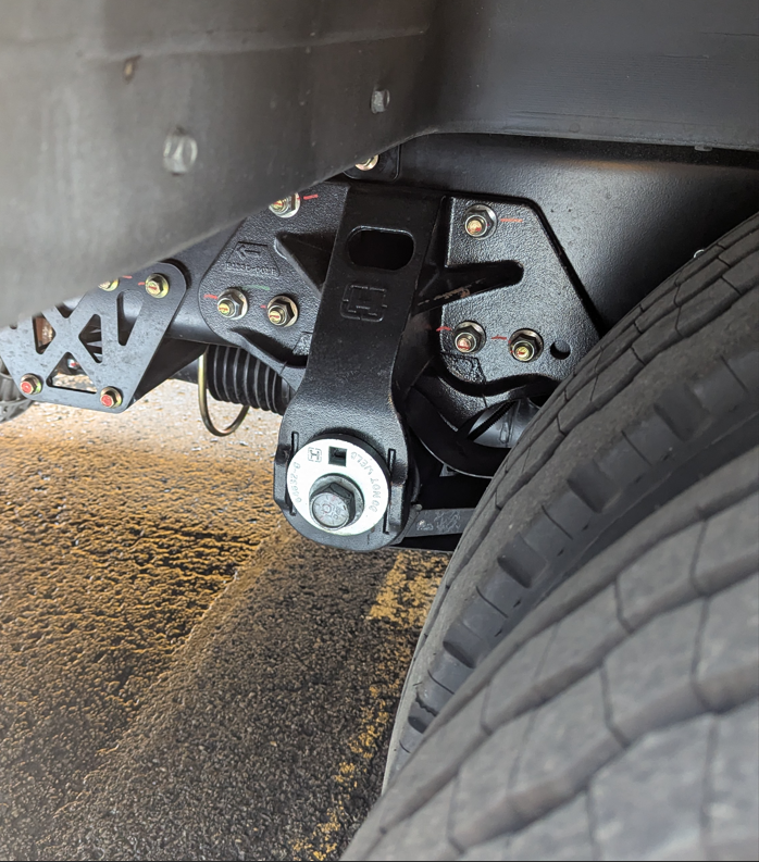 Support de montage avant d’une suspension pneumatique arrière